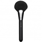 MAC Кисть косметическая Synthetic Full Fan Brush #140